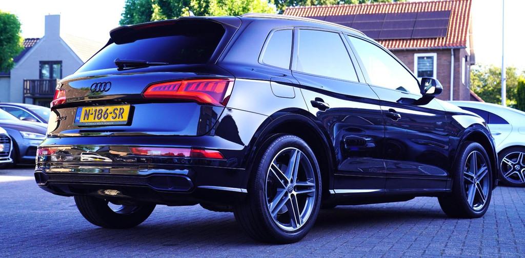 Audi SQ5 3.0 TFSI SQ5 Quattro ProLine Plus Panorama | LED |, Automaat, Gebruikt, 2995 cc, Zwart