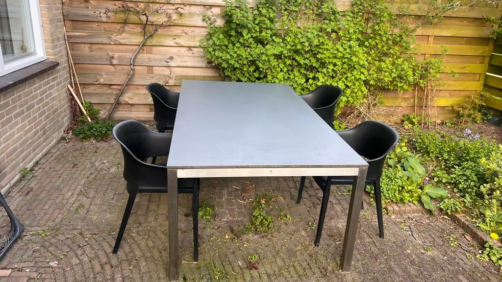 Mooie Gloster tuintafel + stoelen, Ophalen, 4 zitplaatsen, Kunststof, Gebruikt