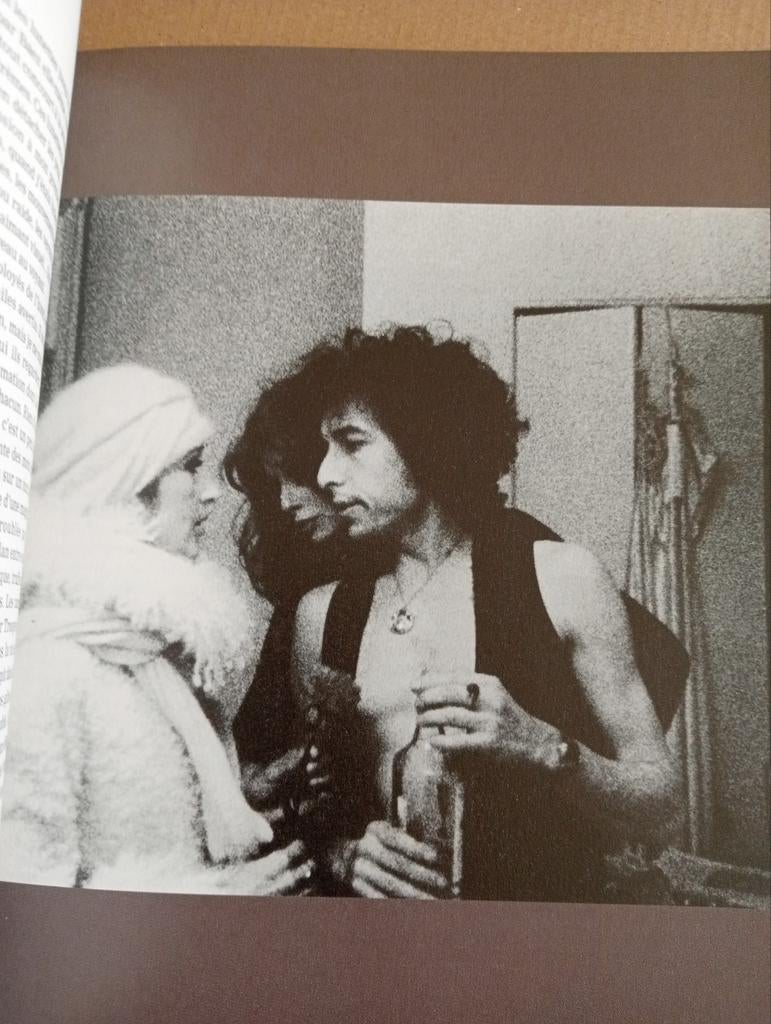 Le Monde Hors-Série Bob Dylan, Ophalen of Verzenden, Gelezen, Muziek, Film of Tv