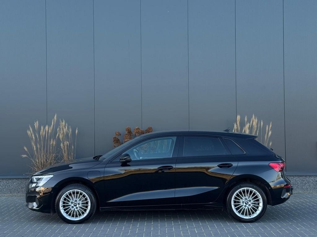 Audi A3 Sportback 40 e-tron Adv Sp m22 NAVI CLIMATE PDC SPOR, Automaat, Stof, Gebruikt, 4 cilinders
