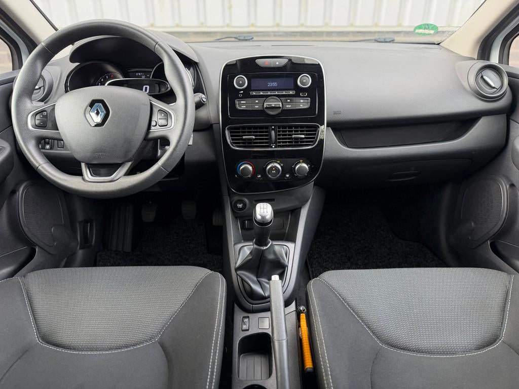 Renault Clio Estate 0.9 TCe Life |Airco|CruiseCtrl|PDC|, Auto's, Voorwielaandrijving, 898 cc, Stof, Gebruikt