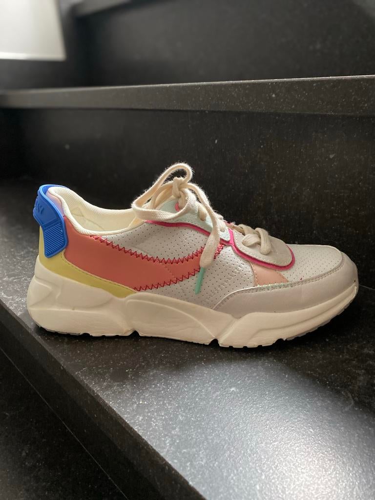 Nieuw! Gioseppo ledere sneakers/38, Wit, Nieuw, Ophalen of Verzenden, Sneakers of Gympen