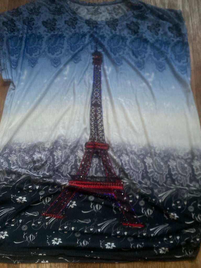 T-shirt met Eiffeltoren print maat xl, Blauw, Maat 46/48 (XL) of groter, Ophalen of Verzenden, Zo goed als nieuw