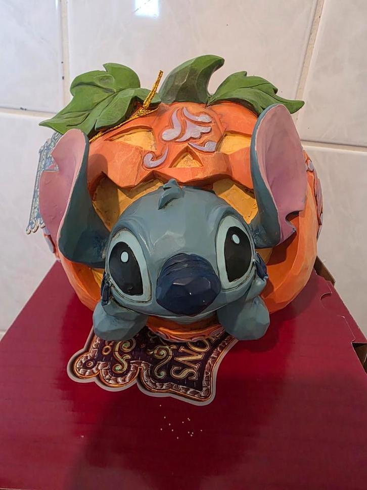Disney Traditions Stitch o' Lantern beeldje, Verzamelen, Disney, Ophalen of Verzenden