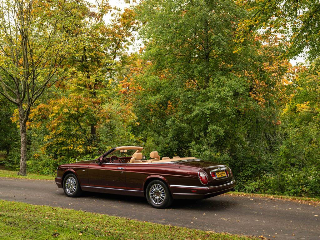 Rolls-Royce Corniche V Convertible (bj 2000), Auto's, Beige, Overige carrosserieën, 4 stoelen, 330 pk
