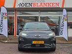Hyundai Kona EV Fashion 64 kWh BJ.2019 / Navi / Schuifdak /, Auto's, Hyundai, Gebruikt, Zwart, 174 min, Leder en Stof