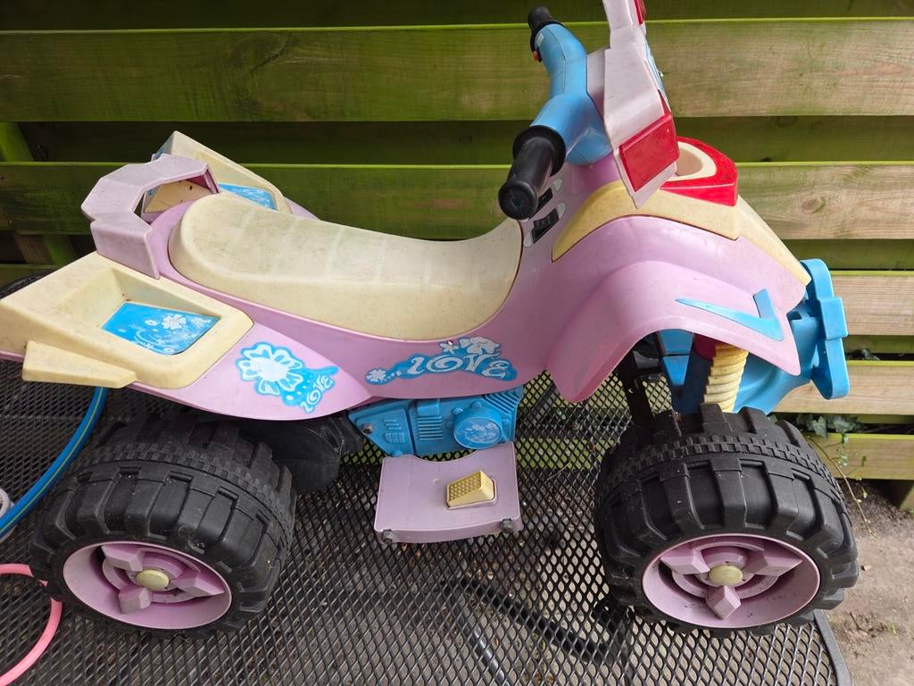 Elektrische kinder quad roze, Ophalen of Verzenden, Gebruikt