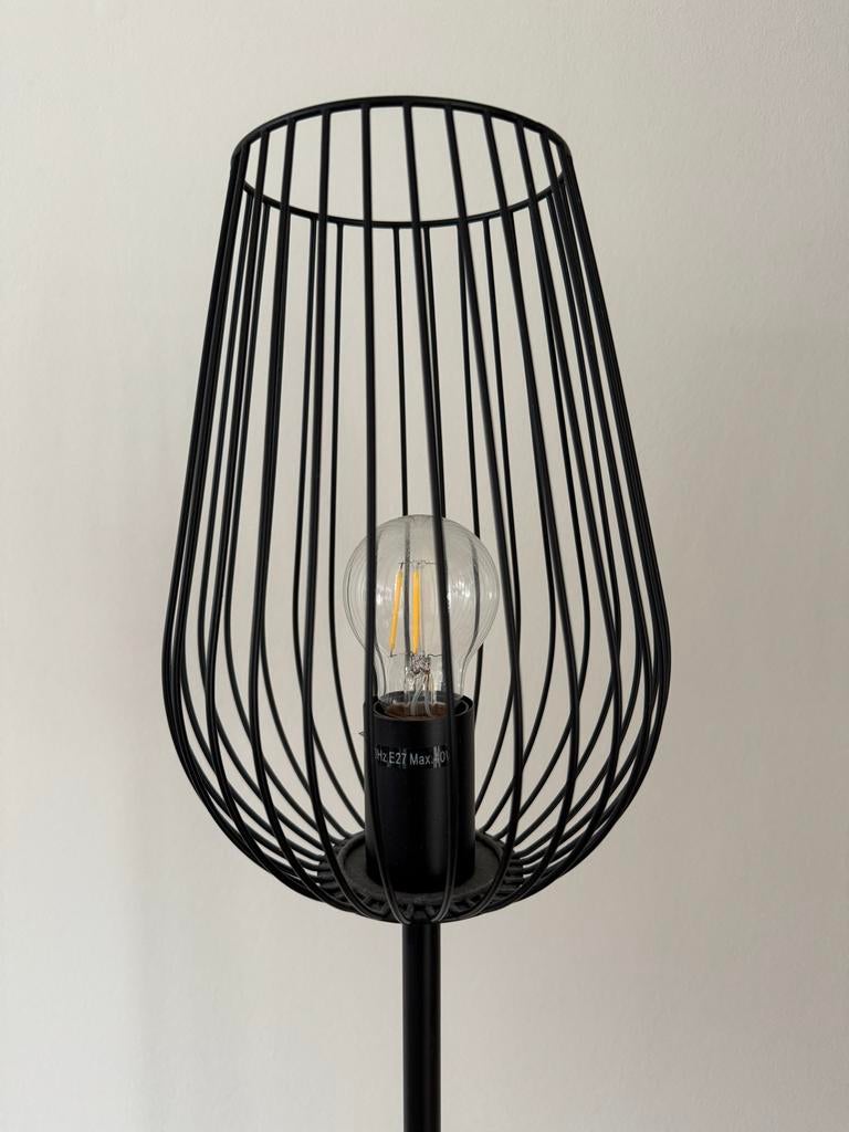 EGLO Newtown vloerlamp, Ophalen, Zo goed als nieuw, Metaal, 150 tot 200 cm