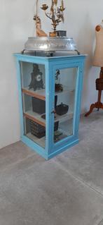 OUD BROCANT   ......  TOONBAK  ...  VITRINE KAST., Ophalen