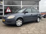 Skoda Fabia Combi 1.2-12V Ambition /Airco/Trekhaak/Distr. ke, Voorwielaandrijving, Met garantie (alle), 1198 cc, Handgeschakeld