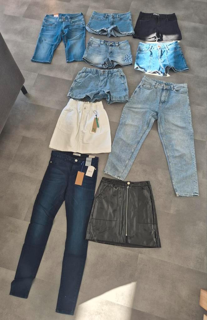 (10) Dames merkkleding: spijkerbroek,short,rokje,jeans, Kleding | Dames, Dames-kledingpakketten, Zo goed als nieuw, Maat 38/40 (M)