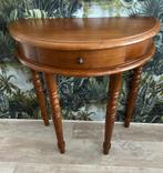Klassiek houten tafeltje, halfrond, Ophalen, Klassiek, 55 tot 75 cm, Zo goed als nieuw