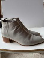 Prachtige stoere enkellaarsjes van Noe, Overige kleuren, Lage of Enkellaarzen, Ophalen of Verzenden, Zo goed als nieuw