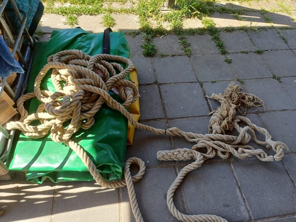 Touwtrektouw te koop, kopen, Ophalen of Verzenden, Gebruikt, Overige typen, Oranje of Koningsdag