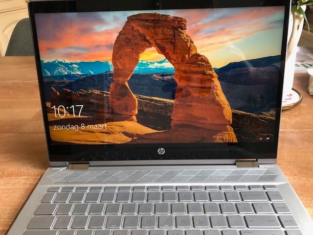 HP Pavilion x360 convertible omklapbaar 360 graden, Computers en Software, Windows Laptops, Zo goed als nieuw, 14 inch, SSD, 2 tot 3 Ghz