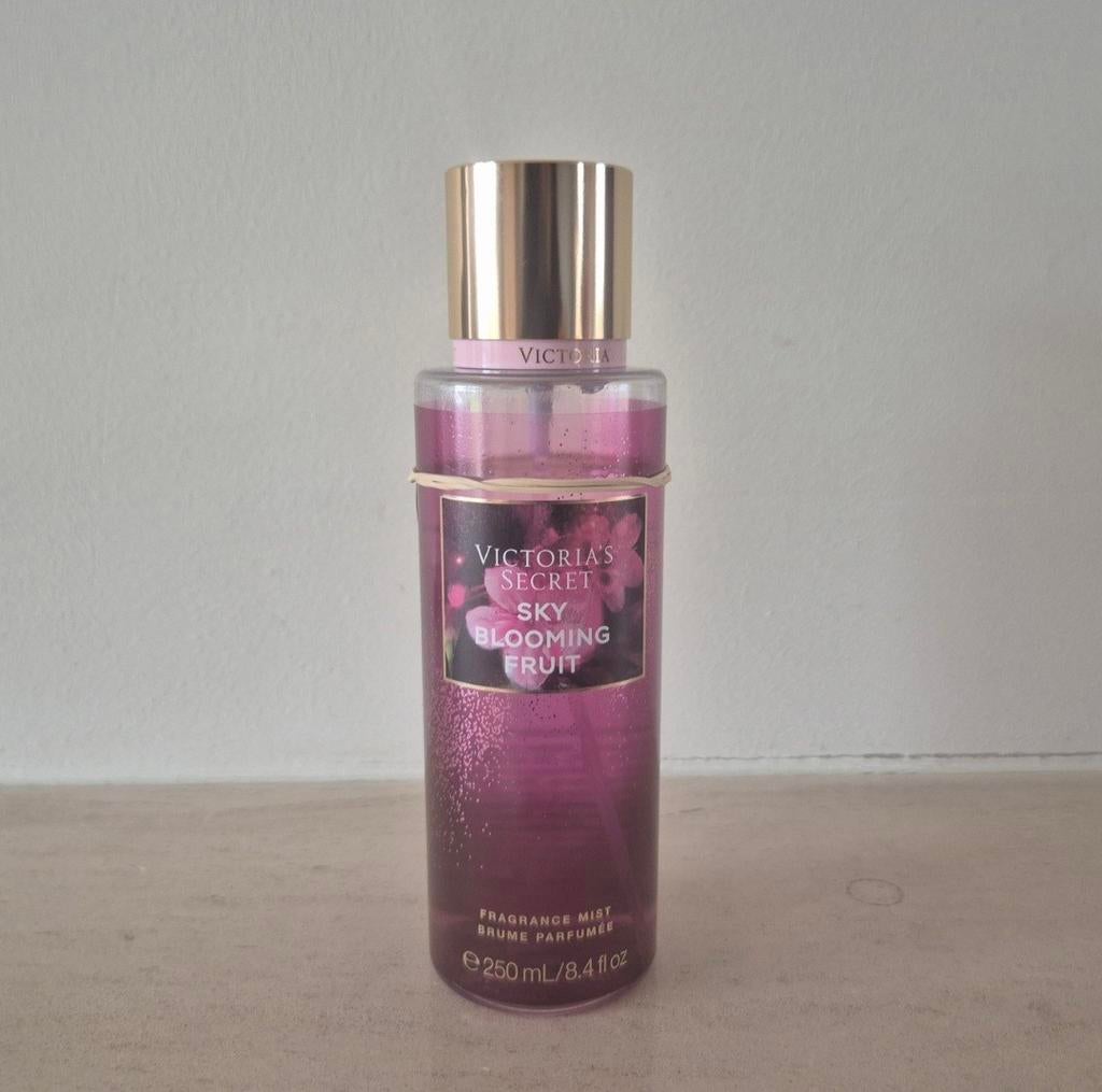 Victoria's Secret | Sky Blooming Fruit | Fragrance mist, Ophalen, Zo goed als nieuw