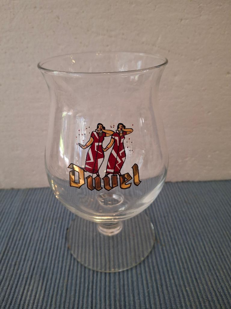 Mooi Duvel glas met 2 zingende dames, Verzamelen, Biermerken, Ophalen of Verzenden, Zo goed als nieuw, Glas of Glazen, Duvel