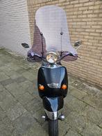 Aprilia met blauw kenteken en papieren, Ophalen, Gebruikt
