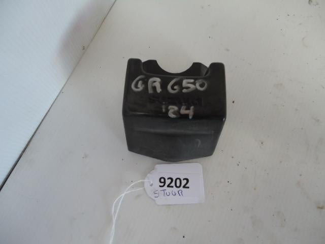 GR650 1983 - 1989 Suzuki Cover Cover rond stuur D1-13377, Motoren
