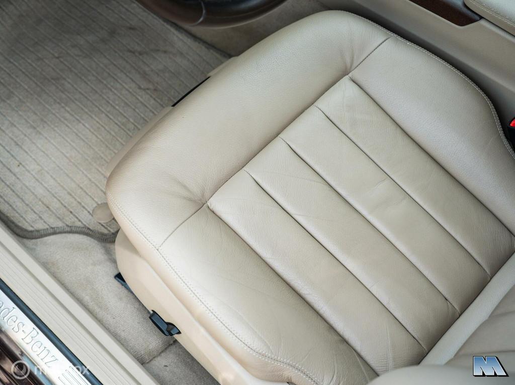 Mercedes Benz E-klasse T-model E 300 350 3.0 CDI l Euro 5, Auto's, Automaat, Euro 5, Achterwielaandrijving, Gebruikt