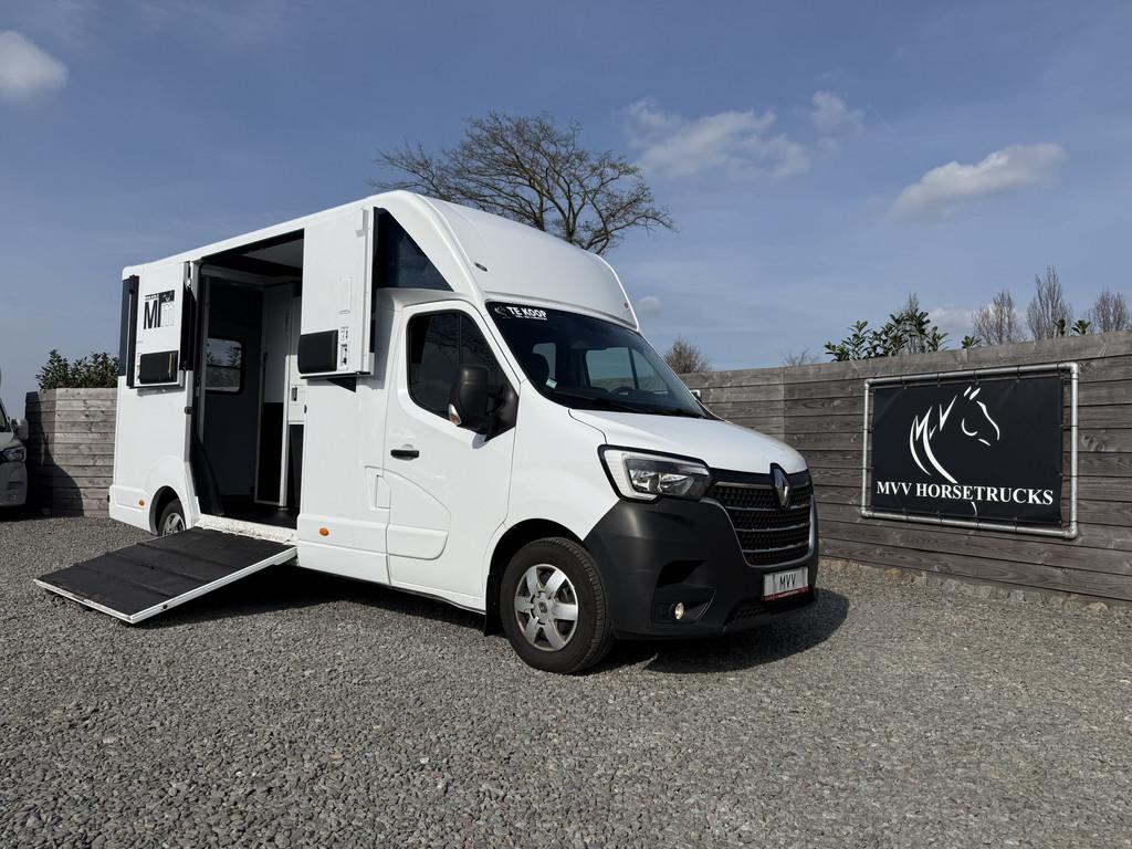 Renault Master | HORSETRUCK | MTM | STALLION 5XL | 2023 | HE, Dieren en Toebehoren, Weduwestraat 12
4884MV  WERNHOUT, NL, Paardenwagentje NL | MVV HORSETRUCKS