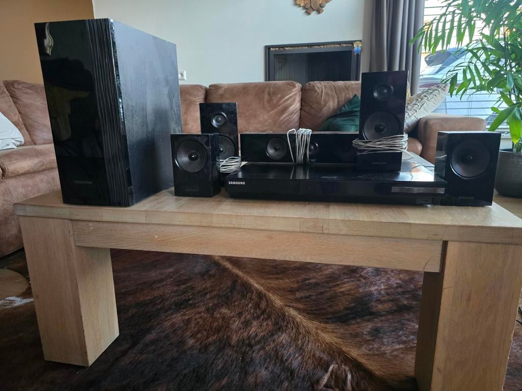 Samsung HT-E5500 Home Cinemaset 5.1 met Blu-ray speler, Ophalen of Verzenden, 70 watt of meer, Overige merken, Blu-ray-speler