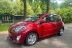 Nw KOPPELING Renault Twingo 1.2 16V CO2 2009 Rood, Auto's, Renault, Voorwielaandrijving, Euro 5, 31 €/maand, 4 stoelen