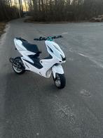 Yamaha aerox 70cc, Fietsen en Brommers, Scooters | Yamaha, Ophalen, Zo goed als nieuw, Tweetakt, Aerox