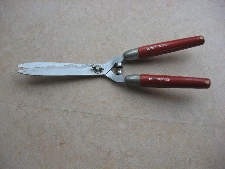 Heggenschaar Freund 1954 gesmeed zeer goede kwaliteit zgan, Tuin en Terras, Heggenscharen, Zo goed als nieuw, Handmatig, Ophalen of Verzenden