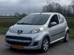 Peugeot 107 1.0-12V XS+Airco+LageKM+NAP+APK, Voorwielaandrijving, Euro 5, Gebruikt, 4 stoelen