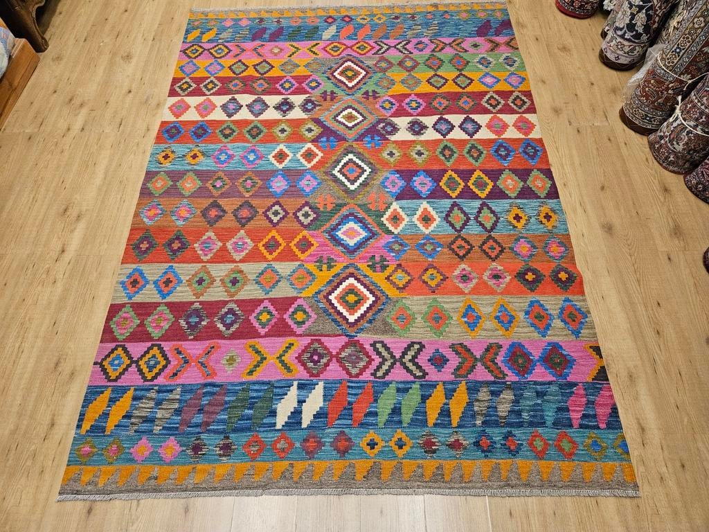 Handgeweven oosterse wollen kelim 252x176, Info@SlatsAntiek.nl, Crème, 150 tot 200 cm, Vof Slats Antiek