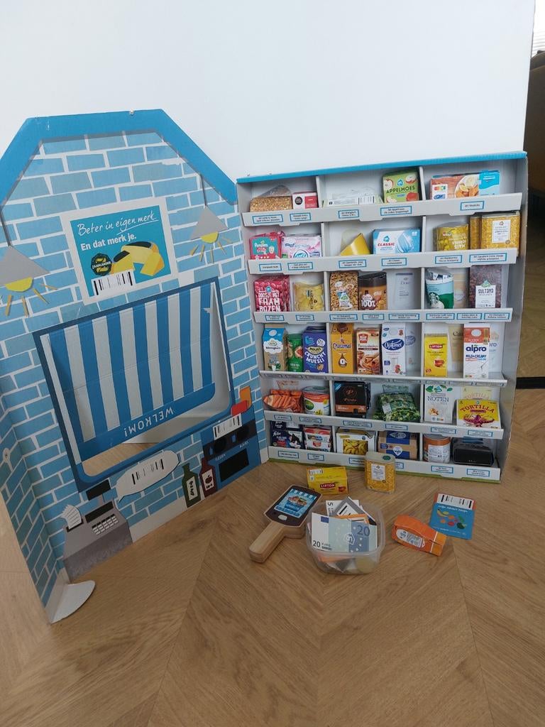 AH speelgoed winkeltje met boodschappen en kassa, Ophalen