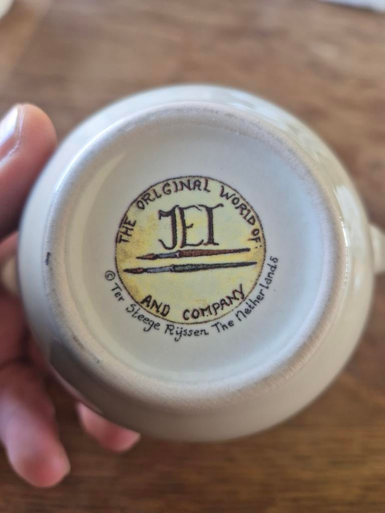 Theepot met theelicht en melkkannetje lavendel, Huis en Inrichting, Keuken | Servies, Overige typen, Ophalen of Verzenden, Zo goed als nieuw