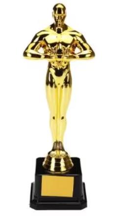 Prachtig Oscar replica beeldje goudkleurig (26cm), Verzamelen, Beelden en Beeldjes, Ophalen of Verzenden, Nieuw, Mens