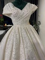 Bruidsbenodigdheden اغراض للعروس, Kleding | Dames, Ophalen of Verzenden, Zo goed als nieuw, Wit, Accessoires