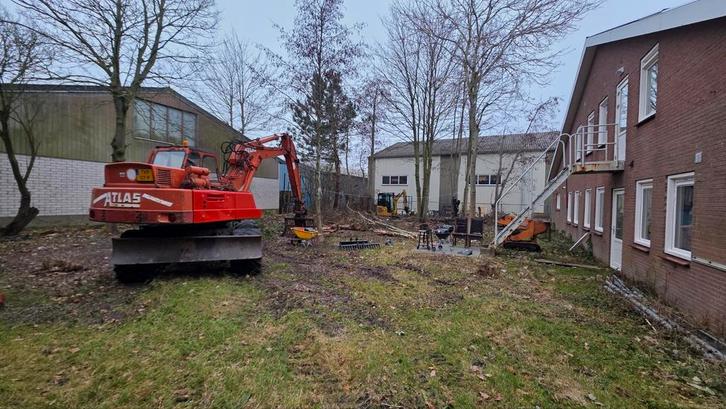 Atlas 1302e graafmachine, Zakelijke goederen, Machines en Bouw | Tuin, Park en Bosbouw, Ophalen