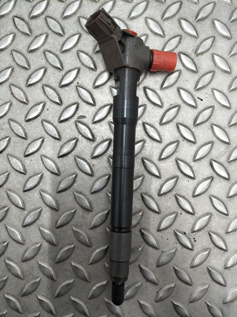 MAZDA CX-5 BRANDSTOF INJECTOR / VERSTUIVER SH0113H50 2014, Ophalen of Verzenden, Gebruikt, Stiba lid