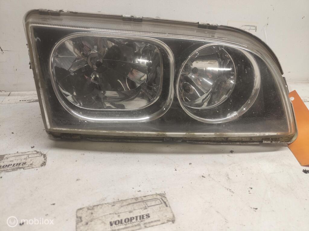Koplamp rechts Volvo V40/S40 ('96-'04), Gebruikt, Ophalen of Verzenden, Volvo, Volvo