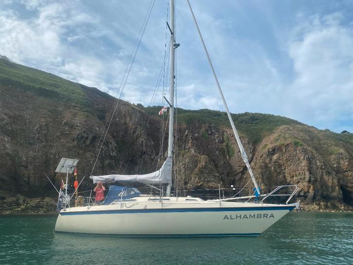 Granada 31 - Compleet uitgerust zeewaardig zeiljacht, Watersport en Boten, Kajuitzeilboten en Zeiljachten, Gebruikt, Tourjacht of Cruiser