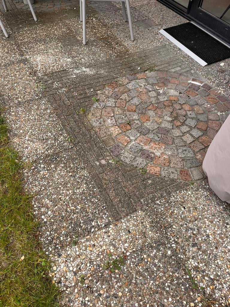 Sierbestrating 40m² grindtegels,klinkers,echte kinderkopjes, Tuin en Terras, Tegels en Klinkers, Ophalen, Zo goed als nieuw, Beton