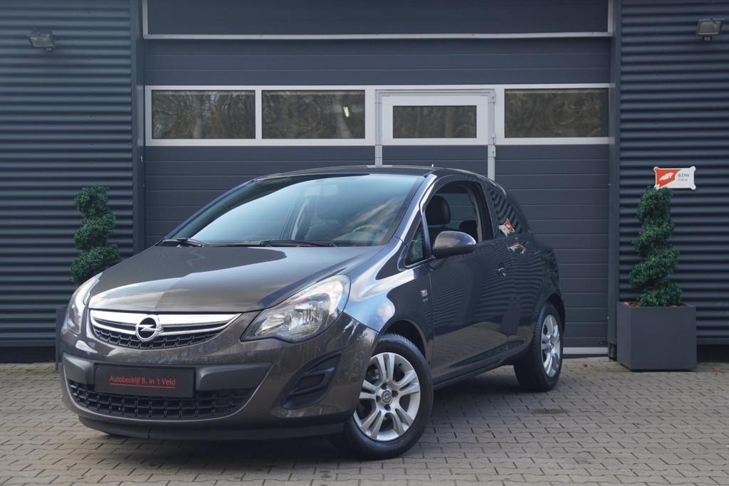Opel Corsa 1.2-16V Business+ LEDER AIRCO CRUISE, Auto's, Voorwielaandrijving, 86 pk, Gebruikt, Zwart