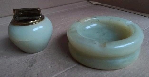 Vintage rookset Asbak en tafelaansteker groen onyx steen, Ophalen of Verzenden, Gebruikt, Asbak