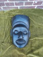 Etnografisch Afrikaans donkerhouten ceremonieel masker., Verzenden