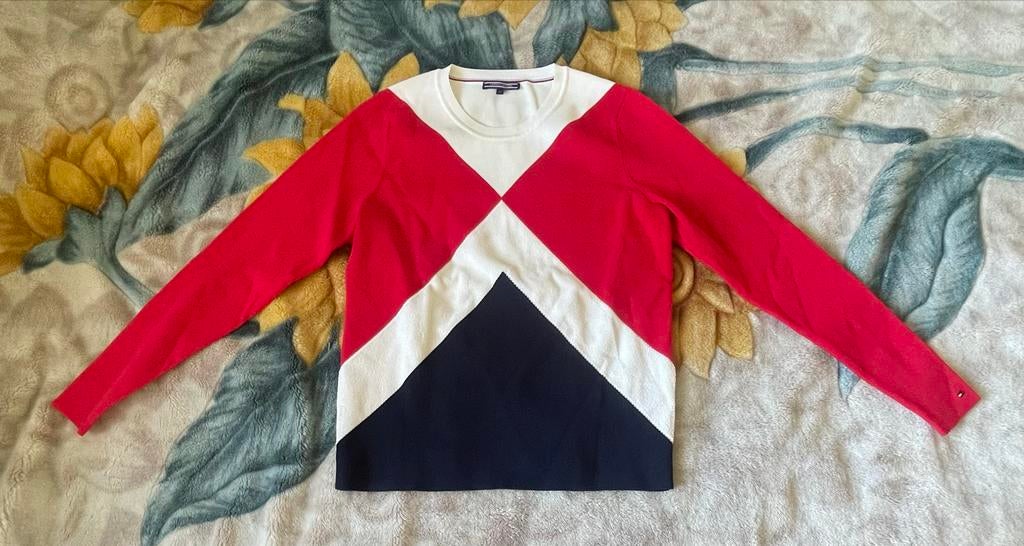 Tommy Hilfiger trui rood, wit, blauw - Maat M, Ophalen of Verzenden, Zo goed als nieuw, Maat 38/40 (M), Rood