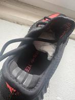 Originele Adidas Yeezy Boost 350 V2 maat 38,5, Ophalen, Nieuw, Zwart, Sneakers of Gympen