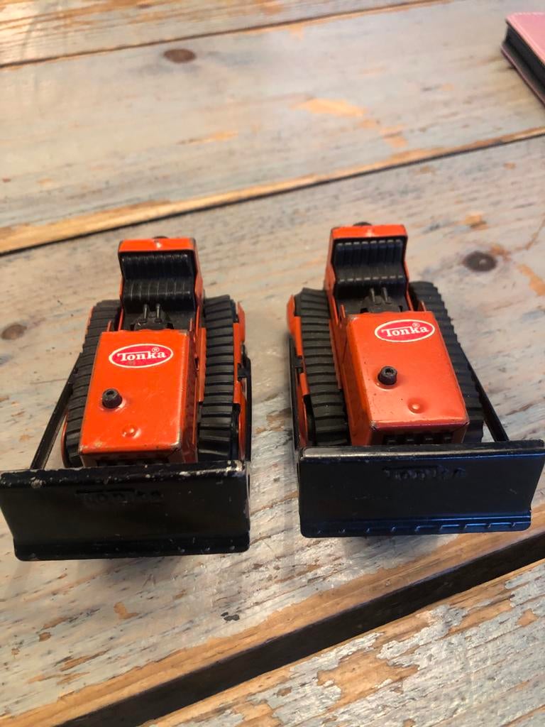 2x Vintage Tonka Bulldozer Jaren '70 met Rupsbanden, Verzamelen, Ophalen of Verzenden, Gebruikt