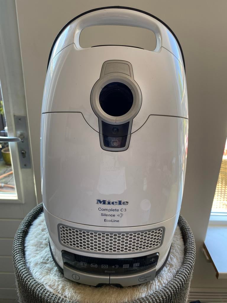 Miele, Witgoed en Apparatuur, Stofzuigers, Zo goed als nieuw, Ophalen of Verzenden