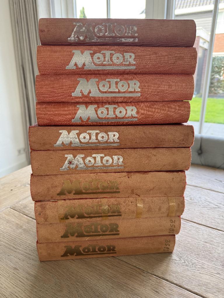 Motor Boek gebundelde verzameling 1947-1952, Boeken, Ophalen of Verzenden, Gelezen, Overige typen
