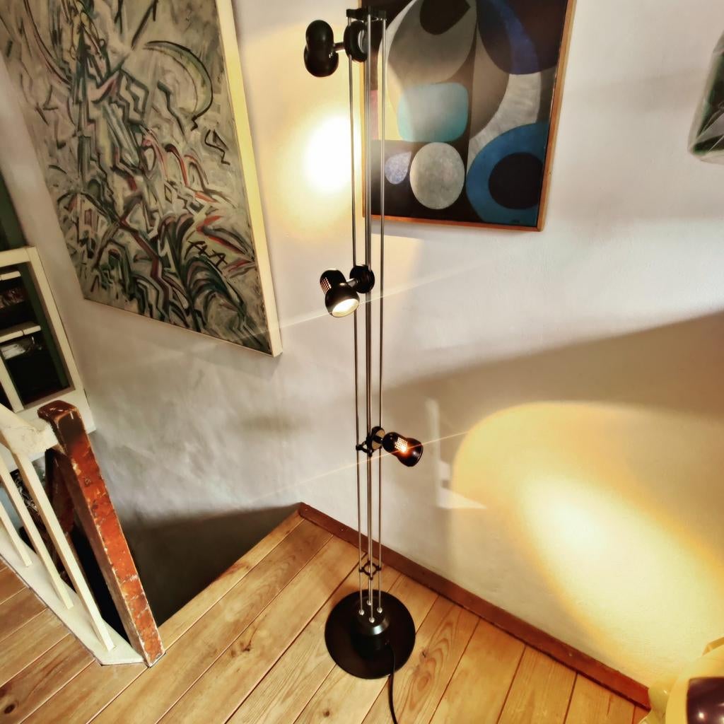 Massive vloerlamp met 3 verstelbare spots, Huis en Inrichting, Gebruikt, Modern, Industrieel, Ophalen of Verzenden, Metaal