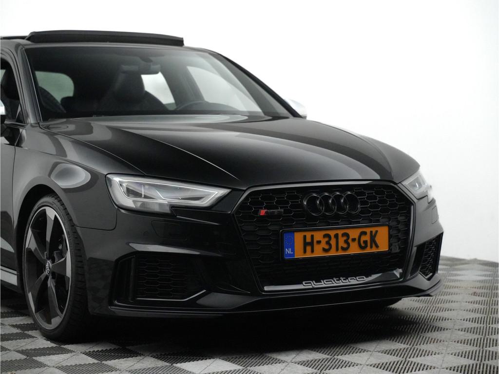 Audi RS3 Sportback 2.5 TFSI 550pk quattro Panoramadak, Carbo, Automaat, Gebruikt, RS3, Met garantie (alle)